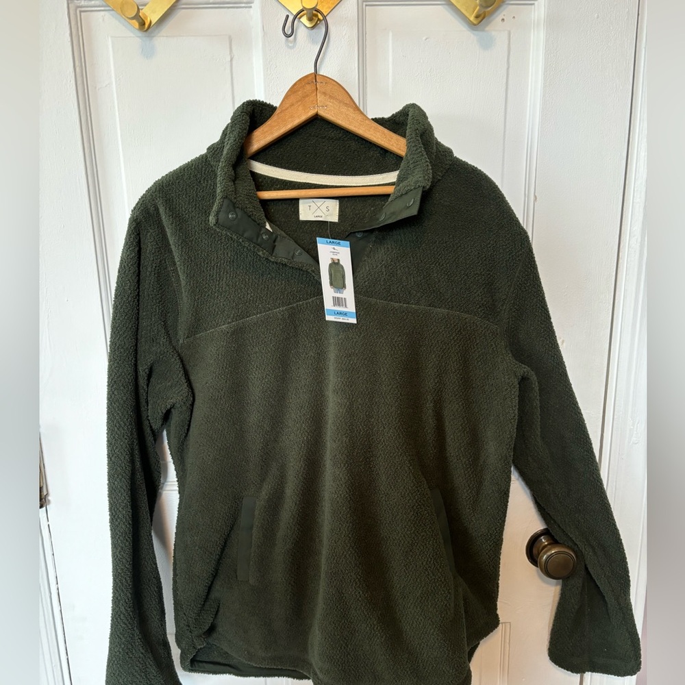 Women’s Large pullover